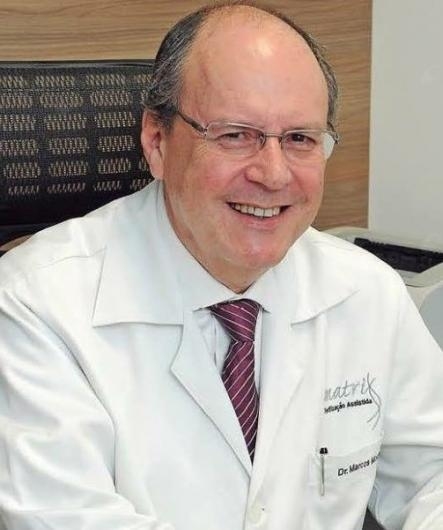 Dr Marcos Moura